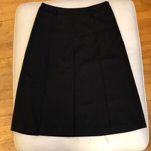 Clifford & Wills black pleat midi skirt